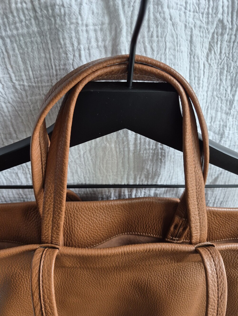 Cuyana Classic Open-Top Easy Tote Pebbled Leather Shoulder Bag, Caramel PO501582 - Picture 4 of 16
